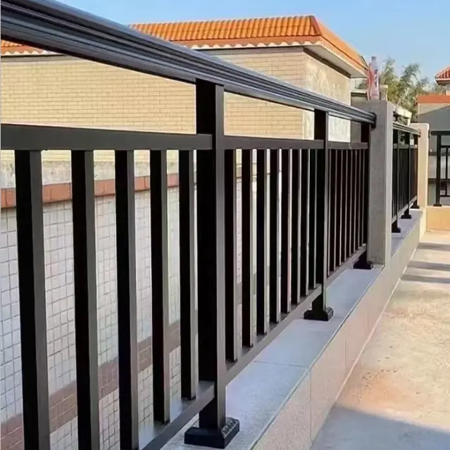 Aluminum Art Courtyard Railings